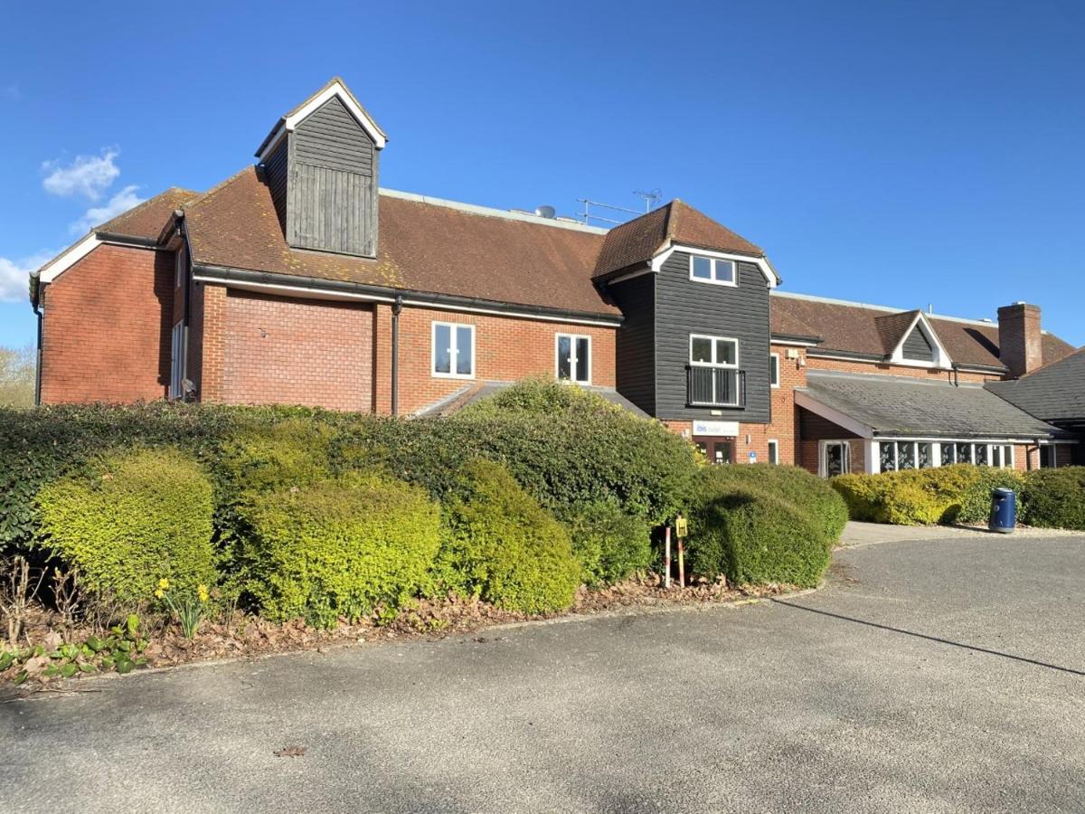 Ibis Budget Stansted Bishops Stortford Birchanger Dış mekan fotoğraf